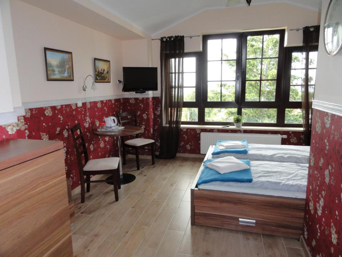 פוק Hotelik Nad Zatoka מראה חיצוני תמונה