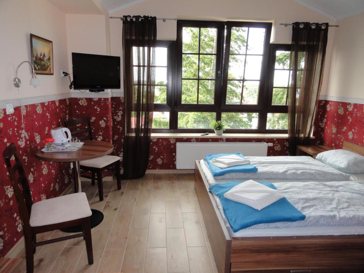 פוק Hotelik Nad Zatoka מראה חיצוני תמונה